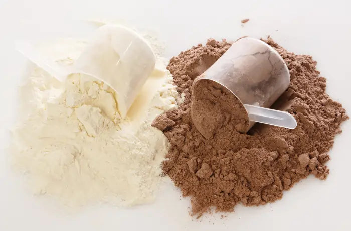 Best sports supplements including protein and performance powders for strength, endurance, and recovery